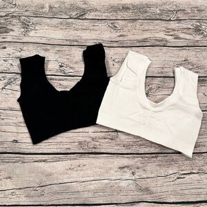 Ododos Black and White Wide Strapped Bralette / Crop Tank Tops Size M/L